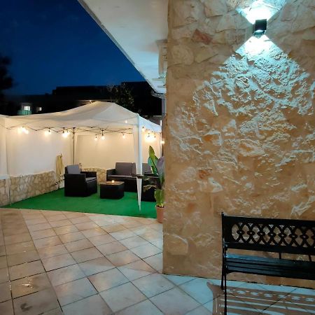 باري Central Wellness Suite المظهر الخارجي الصورة